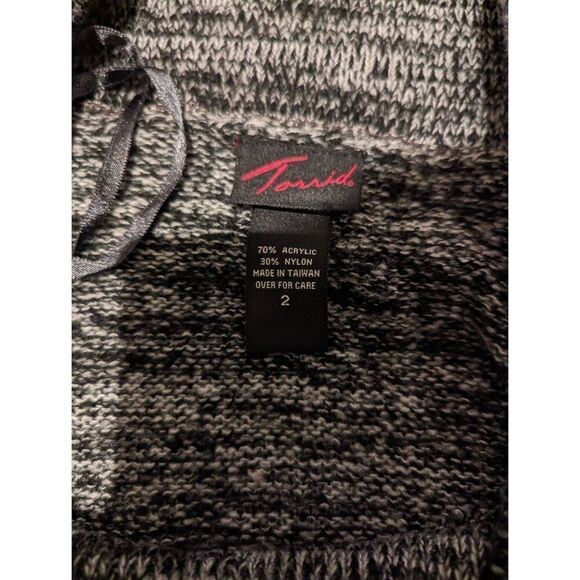 Torrid soft off shoulder 1/2 sleeved sweater 2x - Picture 4 of 4